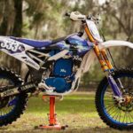 Do Dirt Bikes Have Shocks in the Seat?